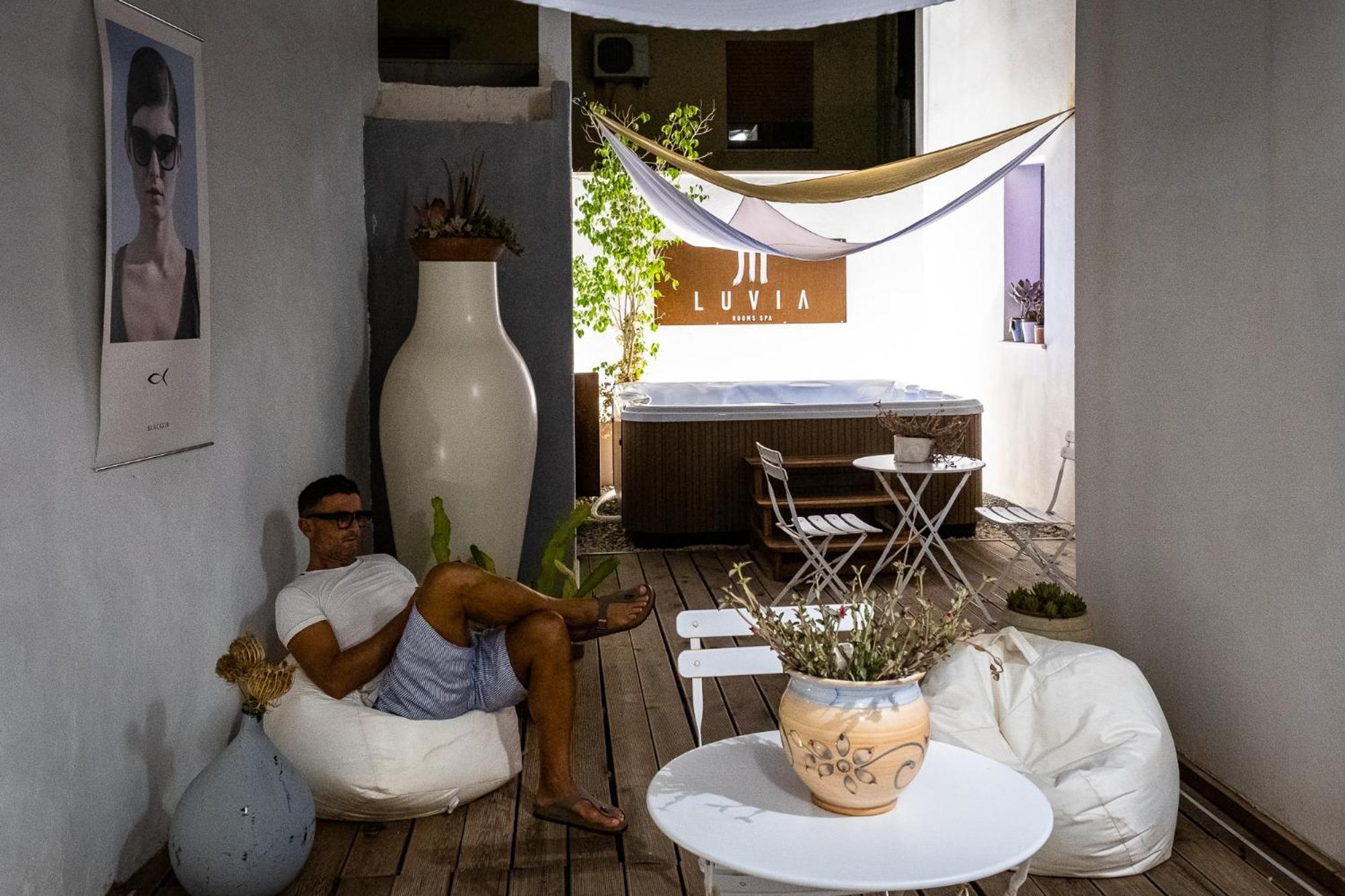 Luvia Rooms Spa Gonnesa Eksteriør bilde
